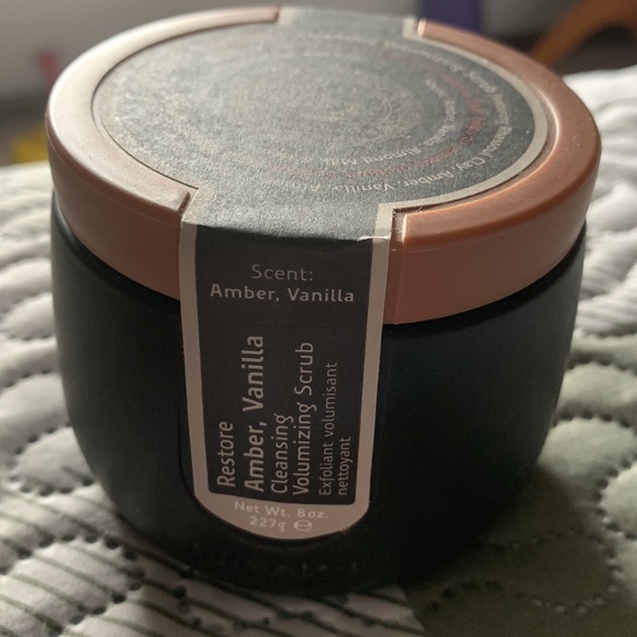 Tweak’d by Nature Cleansing Volumizing Scrub - Picture 2 of 4